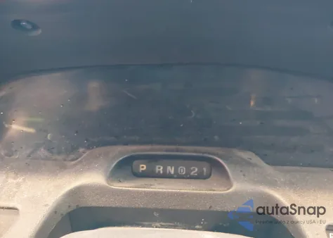 1998 Ford Crown Victoria Lx z USA, uszkodzony, nr VIN 2FAFP74W9WX108338